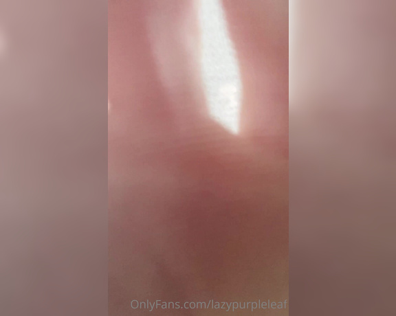 Lazypurpleleaf aka lazylittleleaf OnlyFans - Cant get enough, stepping on your face