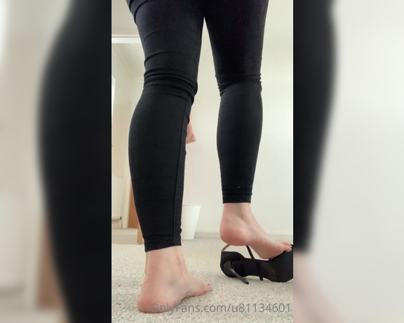 Mimisfeet1 aka u81134601 OnlyFans - Heels ready for Valentine’s Day! Someone’s in for a treat…