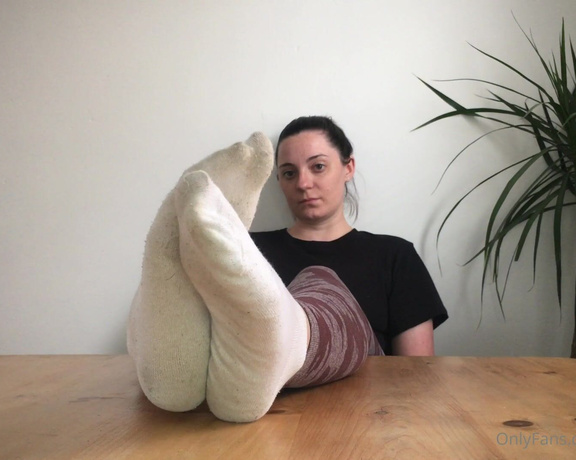 Mimisfeet1 aka u81134601 OnlyFans - Smelly Sunday sock tease! Does anyone fancy a sniff