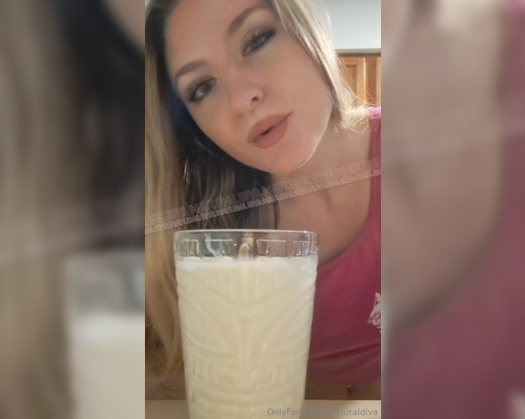 Natural Diva aka naturaldiva OnlyFans - I make the best milkshakes ) loyal mutts dm me for full clip Part 2 coming soon