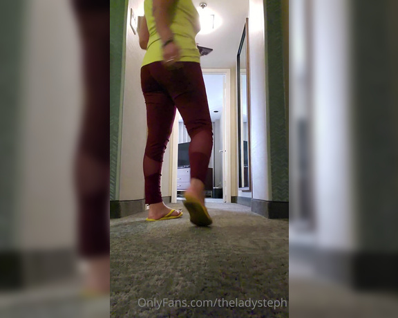 Lady Steph aka theladysteph OnlyFans - Just some flip flop snapping and popping I was waiting to see what OF was gonna do So back at