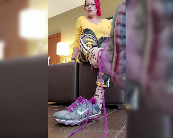 Lady Steph aka theladysteph OnlyFans - I had almost forgot I even made this last weekend in NJ My typical travel sneaker pull off I always