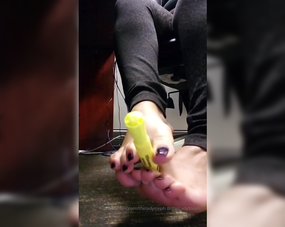 Lady Steph aka theladysteph OnlyFans - 1132016 Office Flashbacks Random toe play with Highlighters #onlyfans #vintageladysteph #theladystep