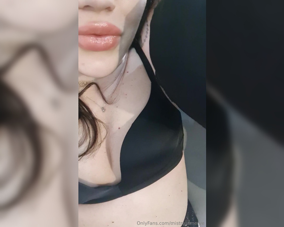 Mistress Merve aka mistressmerve OnlyFans - Koltukalt kokuma doyamayan romeo