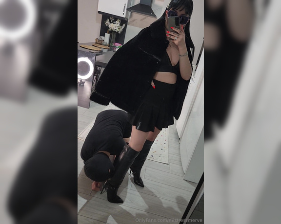 Mistress Merve aka mistressmerve OnlyFans - Terli koltukaltm yalamaya doyamayan Romeo