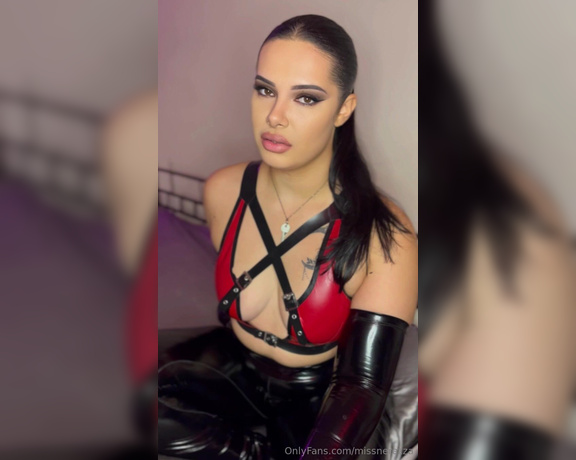 Mistress Nerezza aka missnerezza OnlyFans - Back again and let me tell you something i will always make sure you pass your limits Got a surpris