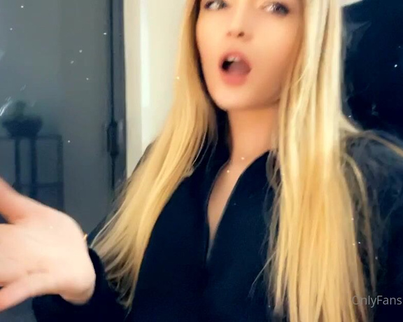 Princes Kristina aka princeskristina OnlyFans - Come and please Daddy Message with tip attached for training slut)