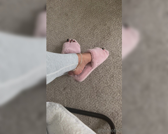 Alotoftiff aka alotoftiff OnlyFans - Some more black toes, dangling the pink slippers I just got as a gift