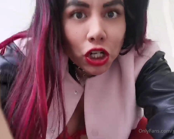 Giantess Debora aka giantess.debora OnlyFans - Its time to pay tribute and feed your beautiful Latina in red lingerie because she is very hungry