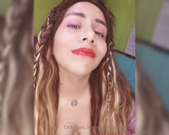 Giantess Debora aka giantess.debora OnlyFans - Wanna cum in my mouth It was a custom video)