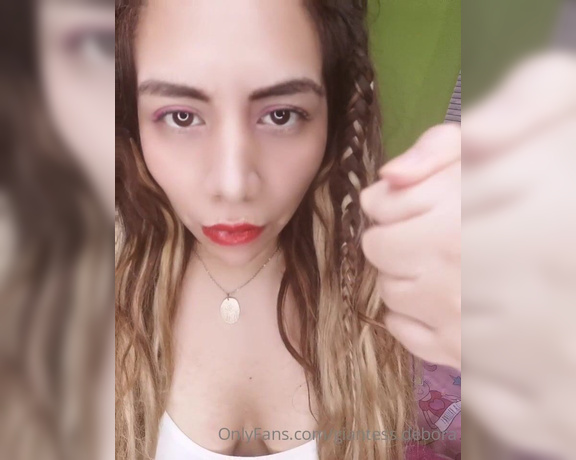 Giantess Debora aka giantess.debora OnlyFans - Wanna cum in my mouth It was a custom video)