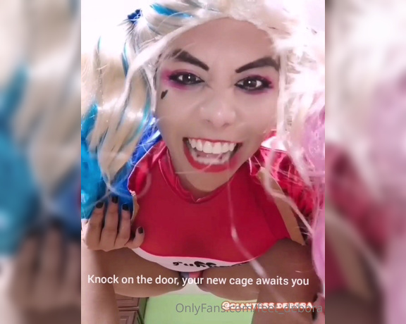 Giantess Debora aka giantess.debora OnlyFans - GIGANTA VORE HARLEY QUINN ENCOGE A GUASON ESPECIAL POR HALLOWEEN 8min #giantessfetish #vorefoeti