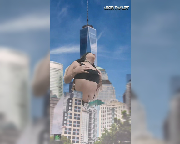 Giantess Debora aka giantess.debora OnlyFans - Megagiantess Debora The biggest woman in the world If I get to complete the goal, Ill upload the