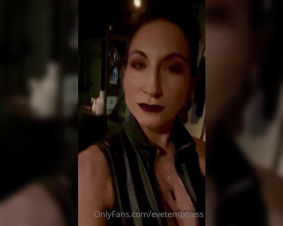 Temptress Raven Eve aka evetemptress OnlyFans - Using you at the Atlanta Dungeon