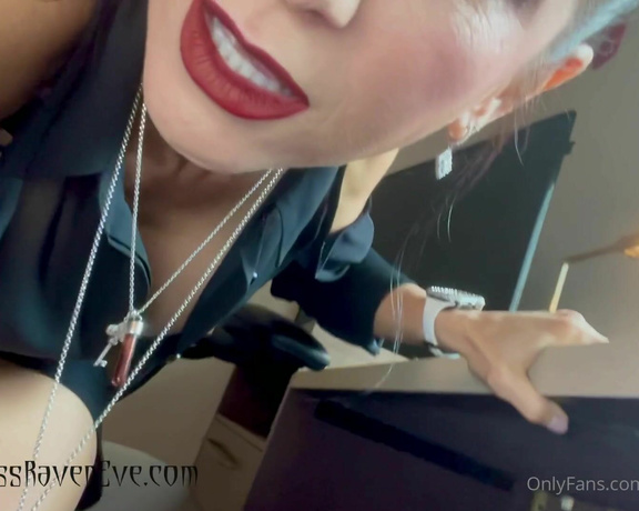 Temptress Raven Eve aka evetemptress OnlyFans - Bitchy boss controlling you at work knowing you have a foot fetish and exploiting you for