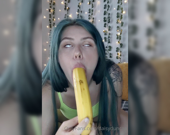 Daisy Duncan aka daisyduncan OnlyFans - Thank you to the two who tipped on my last banana and ahegao post