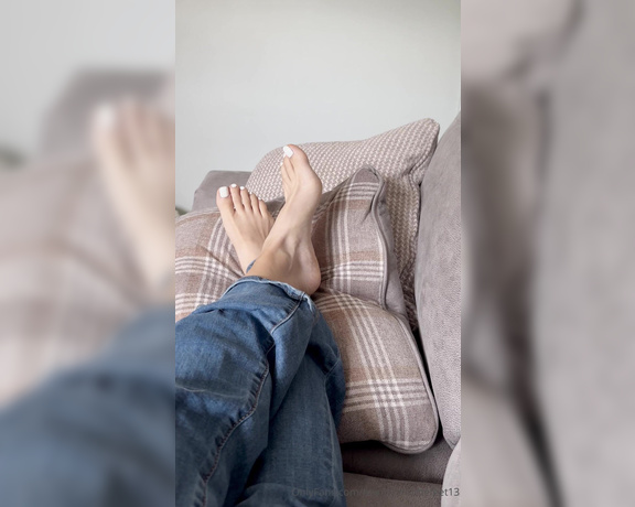 Beauty and Beast Babe aka Beautyandthefeet13 OnlyFans - Just relaxing on the couch wanting someone to come rub these sore feet Can’t wait to make more cont
