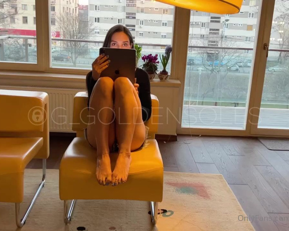 Gianna aka G_goldensoles OnlyFans - The home wrecking babysitter You came home from work early hoping to get some time with the babysi 1