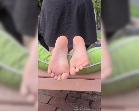 Fansly - Beccaksoles Korean FootJob Video 66