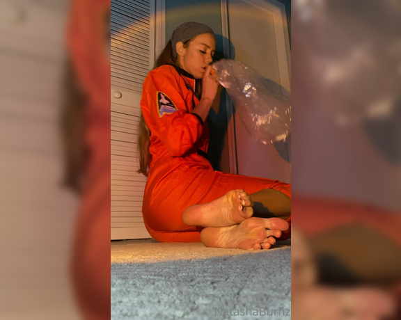 Goddess Tall Tasha aka Goddesstalltasha Onlyfans - Watch me get high as space )