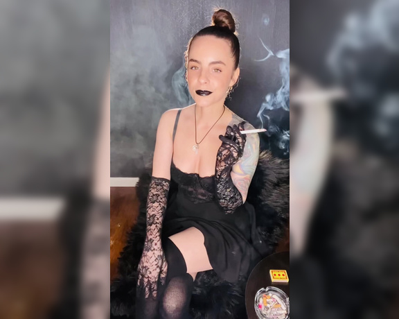 ManyVids - Dani Lynn - Smoking Wearing Black Lipstick