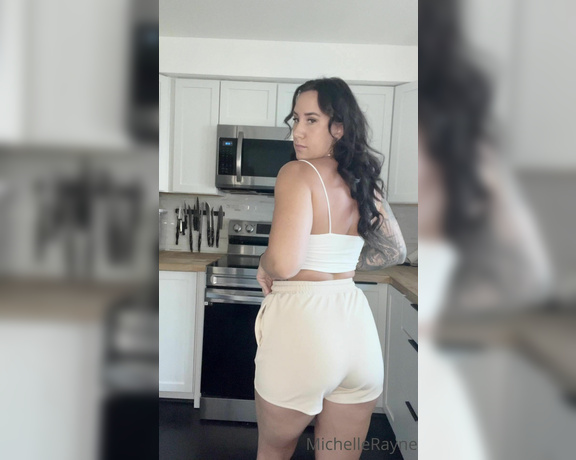 Michelle Rayne aka Goddessraaynne Onlyfans - I want my bull to bend me over in the kitchen and fuck the shit out of me and then give me a facial