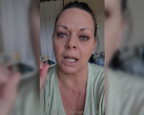 Diane Andrews aka Dianeandrews Onlyfans - You guys when I tell you that my day to day life is a fucking crap shoot, I mean it You all want