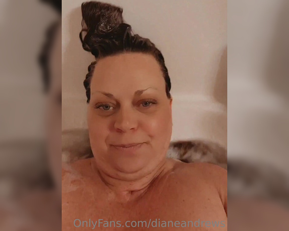 Diane Andrews aka Dianeandrews Onlyfans - I made something fun for everyone I have been feeling better and motivated and while taking my sun