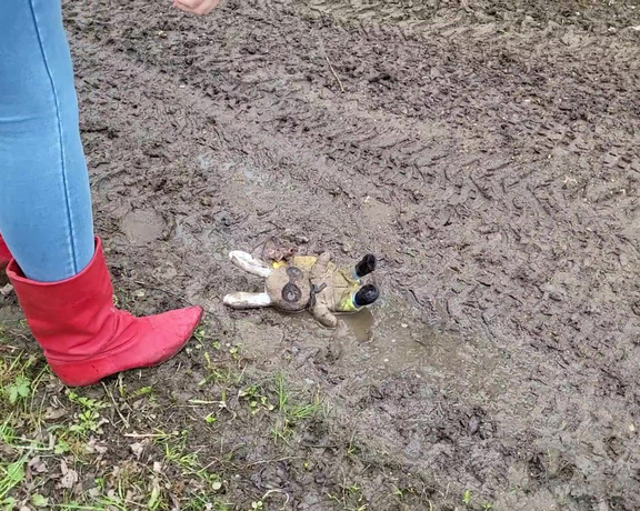 Kats Worn Heels aka katswornheels OnlyFans - Just grinding this poor helpless teddy into the mud under my vintage heeled boots