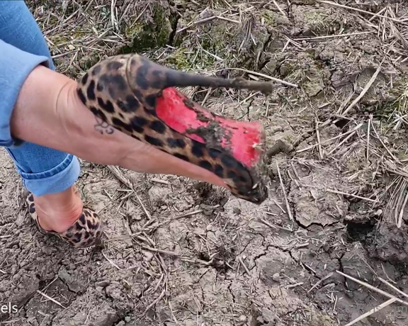 Kats Worn Heels aka katswornheels OnlyFans - You voted for it here it is in a muddy field in my Leopard So Kates