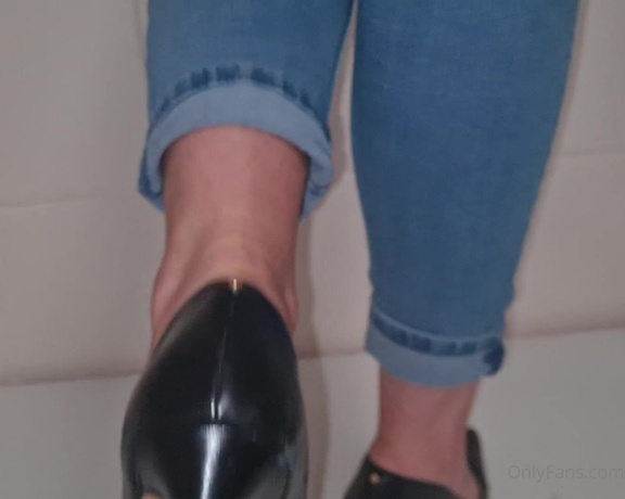 Kats Worn Heels aka katswornheels OnlyFans - One for the well worn and nail heel fans Im wearing my well worn Ted Baker