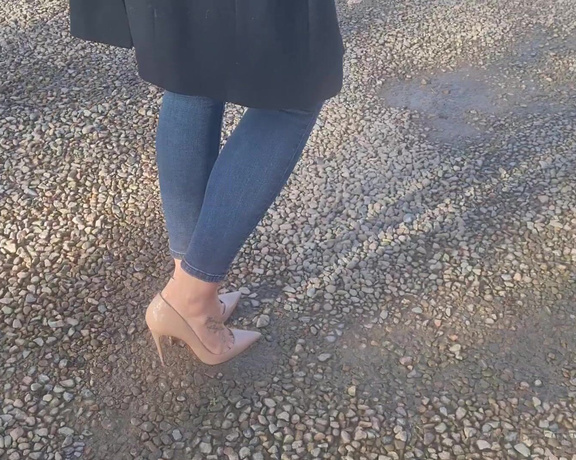 Kats Worn Heels aka katswornheels OnlyFans - So theyve already been through puddles, now its time to walk and stomp my patent