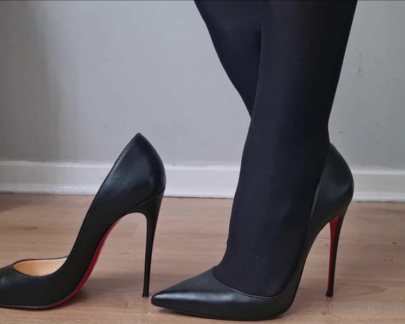 Kats Worn Heels aka katswornheels OnlyFans - There is something very satisfying about the sound of slipping on my Louboutins