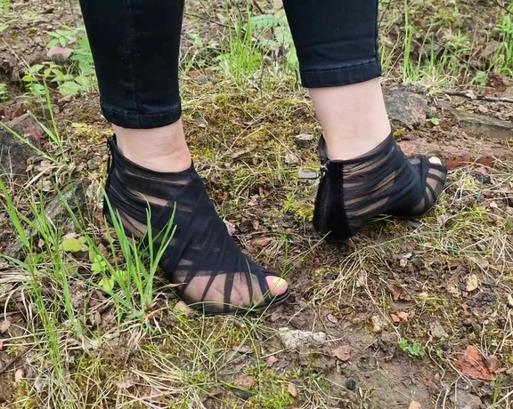 Kats Worn Heels aka katswornheels OnlyFans - Sinking the poor heels deep into the ground