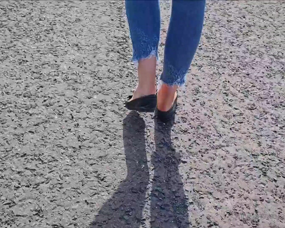 Kats Worn Heels aka katswornheels OnlyFans - Photoset and clip of me out and about in the country wearing my very well worn