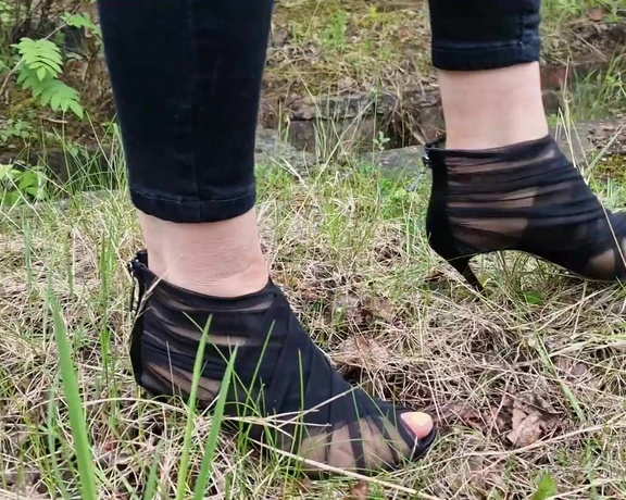 Kats Worn Heels aka katswornheels OnlyFans - Lets see how they like being sank deep into the grass