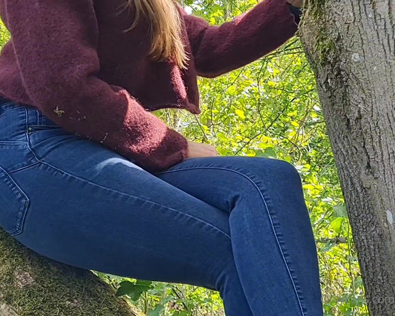 Kats Worn Heels aka katswornheels OnlyFans - Some countryside dangling