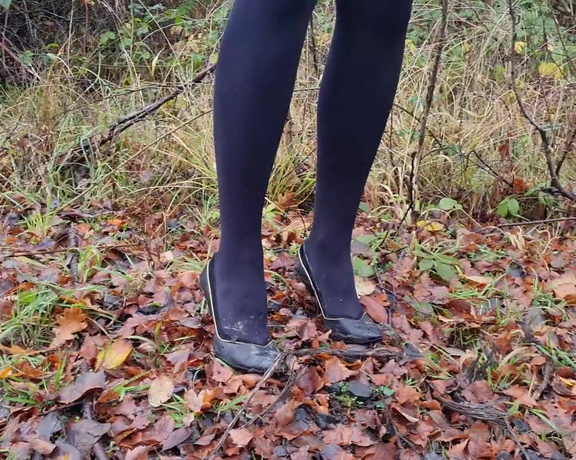 Kats Worn Heels aka katswornheels OnlyFans - Collecting leaves with my metal heeled vintage shoes