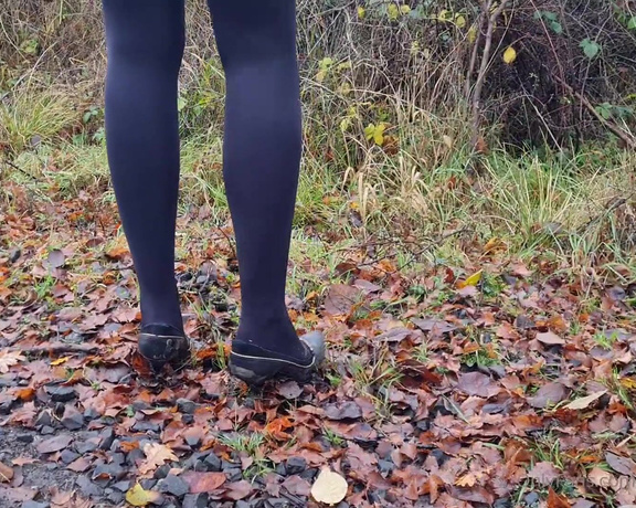 Kats Worn Heels aka katswornheels OnlyFans - Collecting leaves with my metal heeled vintage shoes