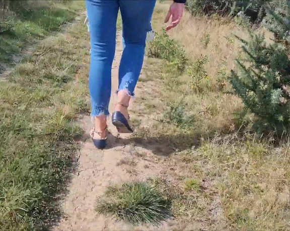 Kats Worn Heels aka katswornheels OnlyFans - Photoset and video from my recent country walk in my well worn Valentino flats