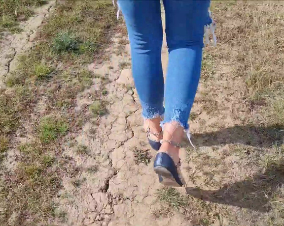 Kats Worn Heels aka katswornheels OnlyFans - Photoset and video from my recent country walk in my well worn Valentino flats