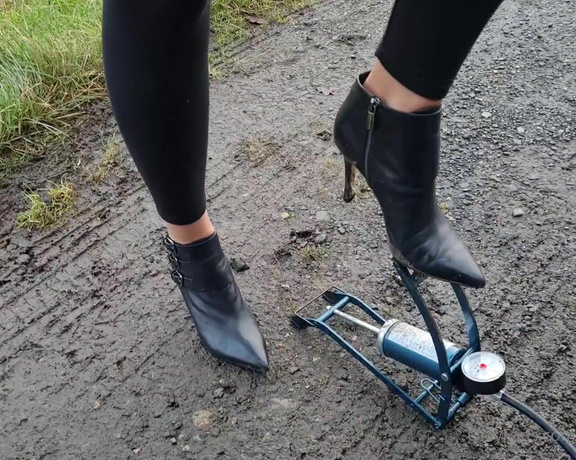 Kats Worn Heels aka katswornheels OnlyFans - Dont you just hate it when you get a flat tyre