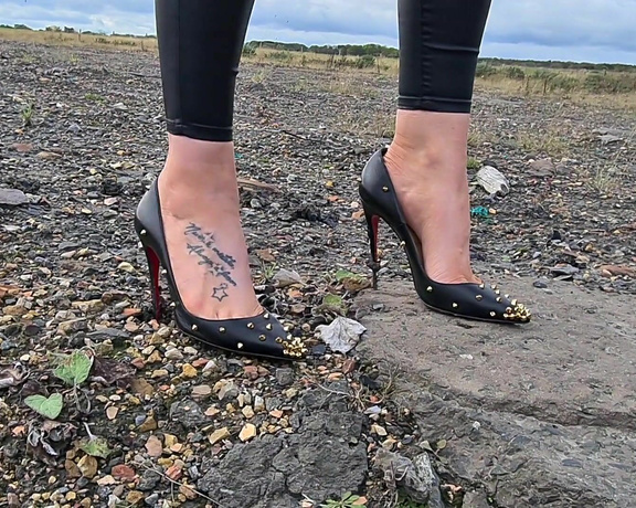 Kats Worn Heels aka katswornheels OnlyFans - Oh no my poor Louboutins You can tell how careful I am with my designer shoes