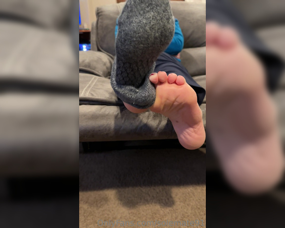 SoleMate91 aka solemate91 OnlyFans - He says they smell amazing…