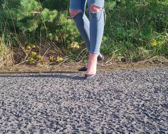 Kats Worn Heels aka katswornheels OnlyFans - The mesmerising sound of my razor sharp nail heel Louboutins Imagine me walking up and down