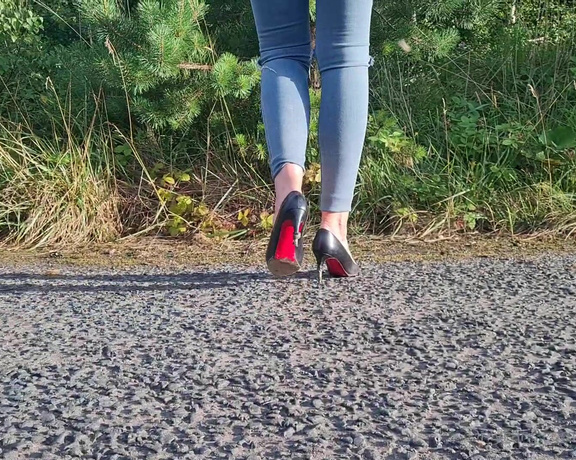 Kats Worn Heels aka katswornheels OnlyFans - The mesmerising sound of my razor sharp nail heel Louboutins Imagine me walking up and down