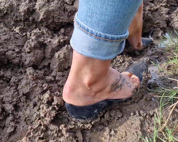 Kats Worn Heels aka katswornheels OnlyFans - That amazing sound as they sink into the deep sticky mud