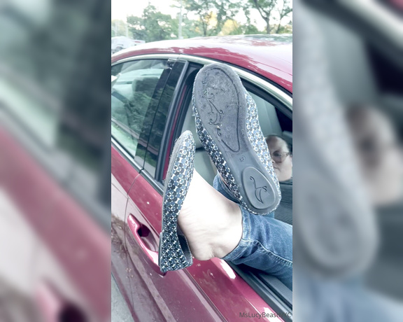 Lucy Beast NYC aka mslucybeastnyc OnlyFans - Some shoe play out car window wearing flats…