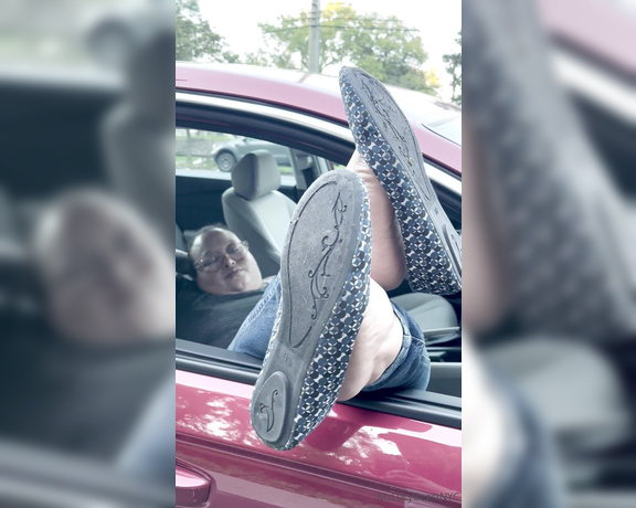 Lucy Beast NYC aka mslucybeastnyc OnlyFans - Some shoe play out car window wearing flats…