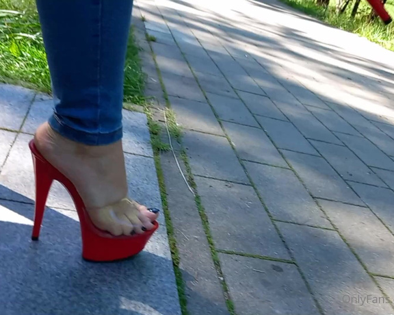 Madiheels aka madiheels OnlyFans - Red stripper shoes in the park